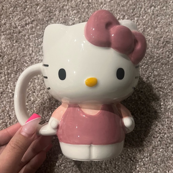 Hello Kitty Mug - Picture 1 of 2